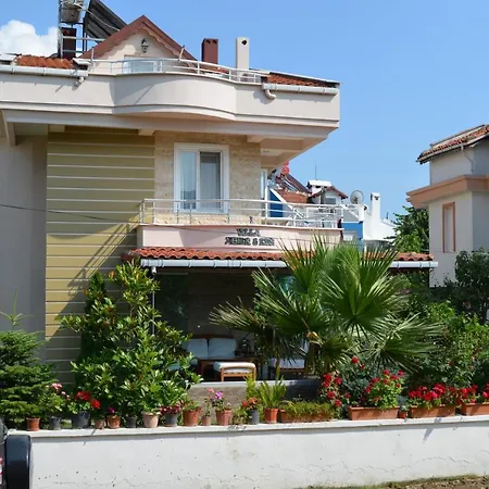 Nehir And Ezgi Appartement Erdek